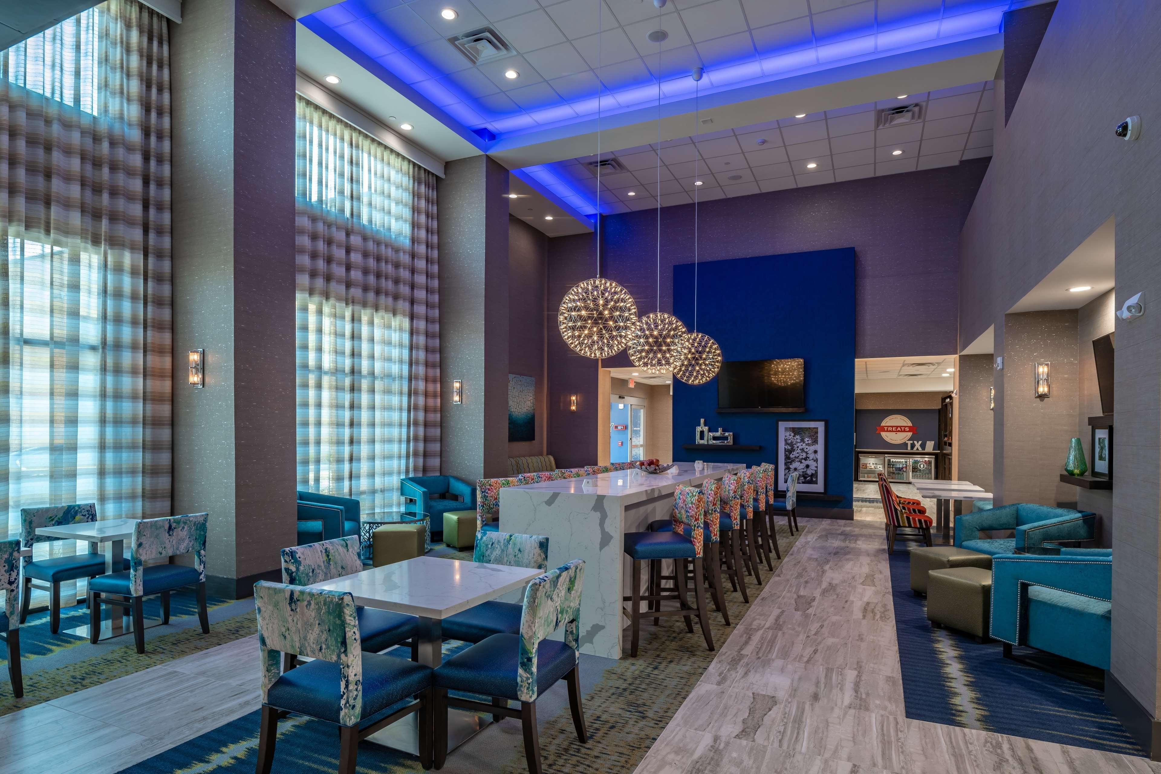 Hampton Inn & Suites Dallas/Plano Central Exterior foto